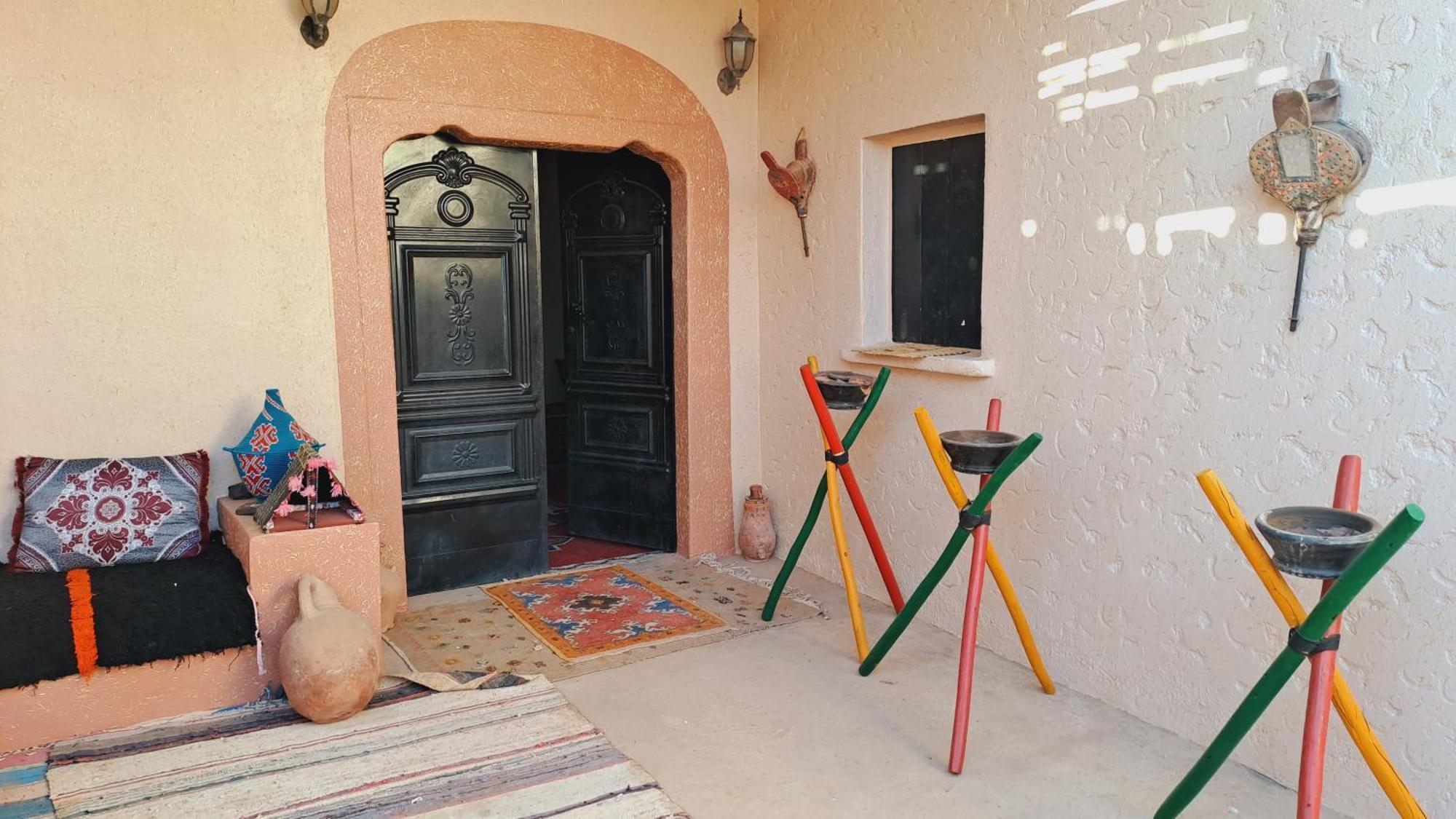 La Petite Maison Du Lac Iriki Foum Zguid Esterno foto